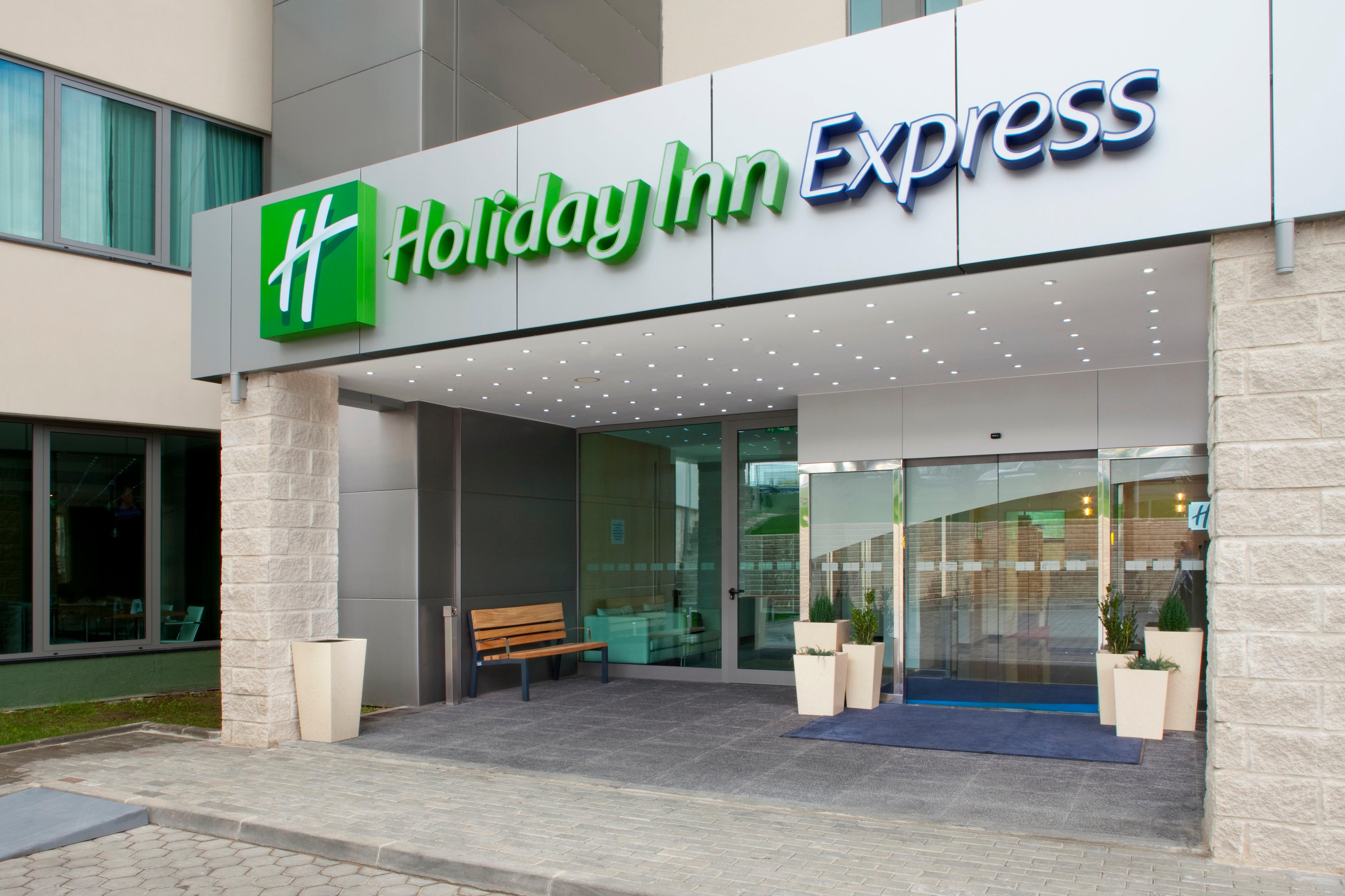 Holiday Inn Express Lisbon Airport, An Ihg Hotel Экстерьер фото